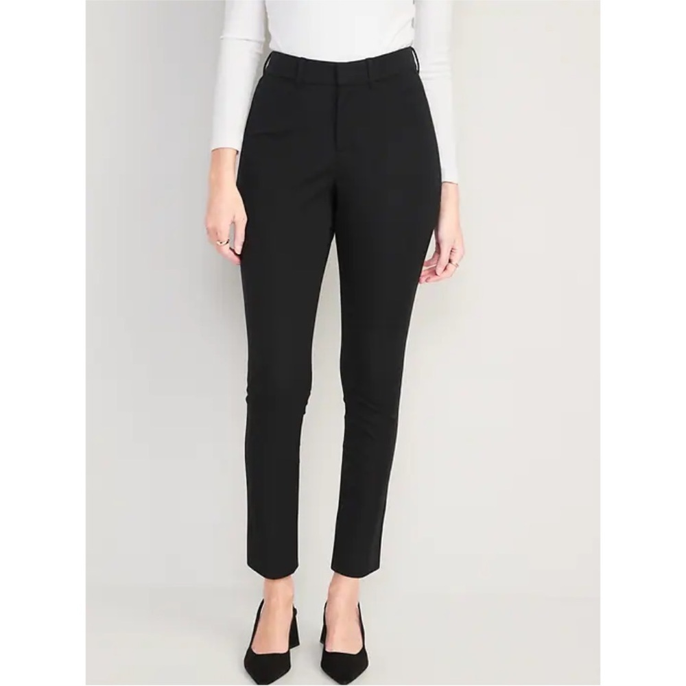NWT Old Navy High Waisted Pixie Ankle Pants